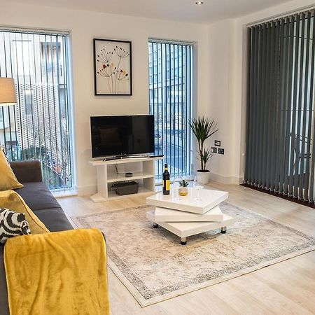 Luxury King Bed Apartment & Free Parking Cambridge  Extérieur photo
