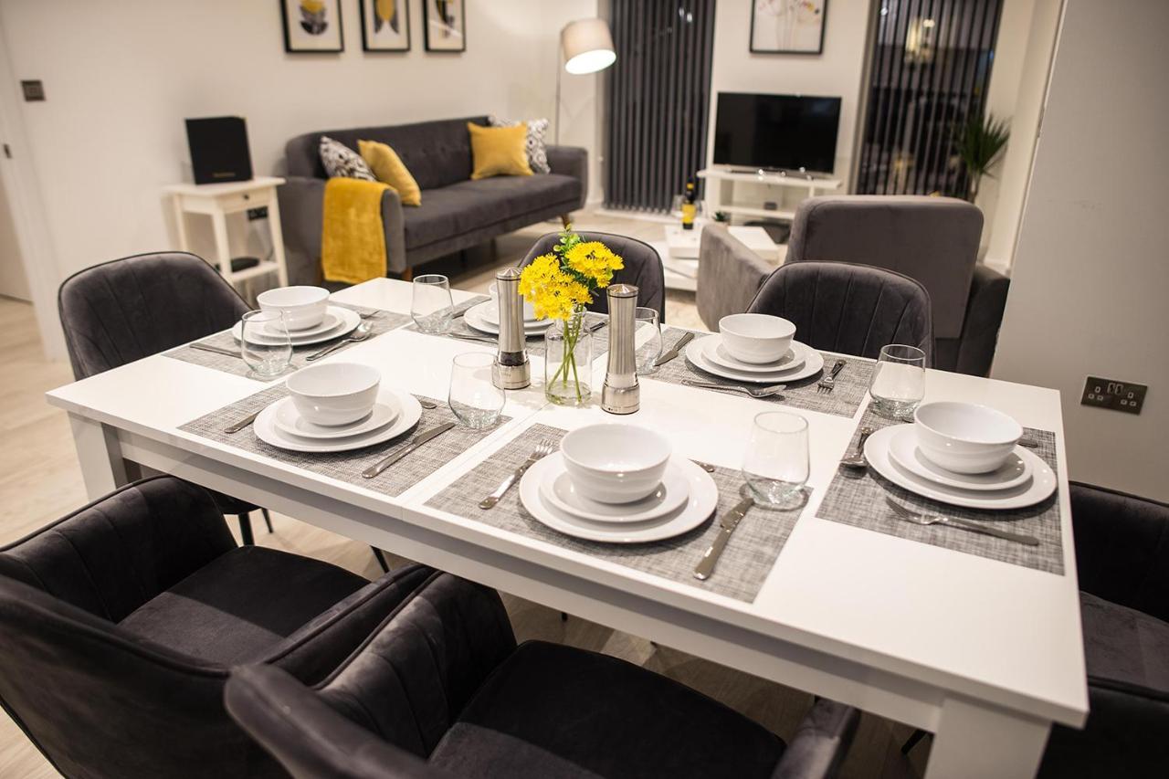 Luxury King Bed Apartment & Free Parking Cambridge  Extérieur photo