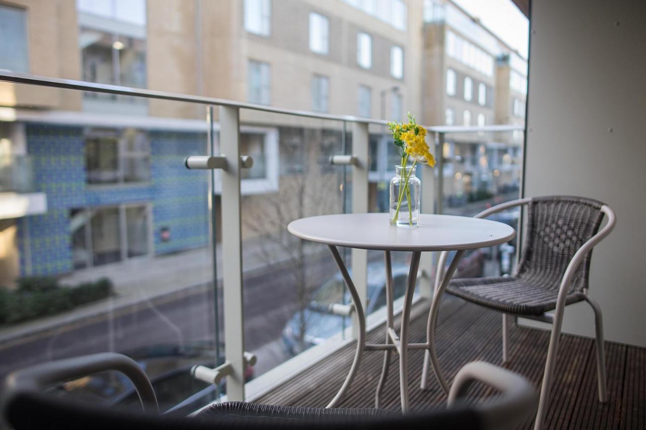 Luxury King Bed Apartment & Free Parking Cambridge  Extérieur photo