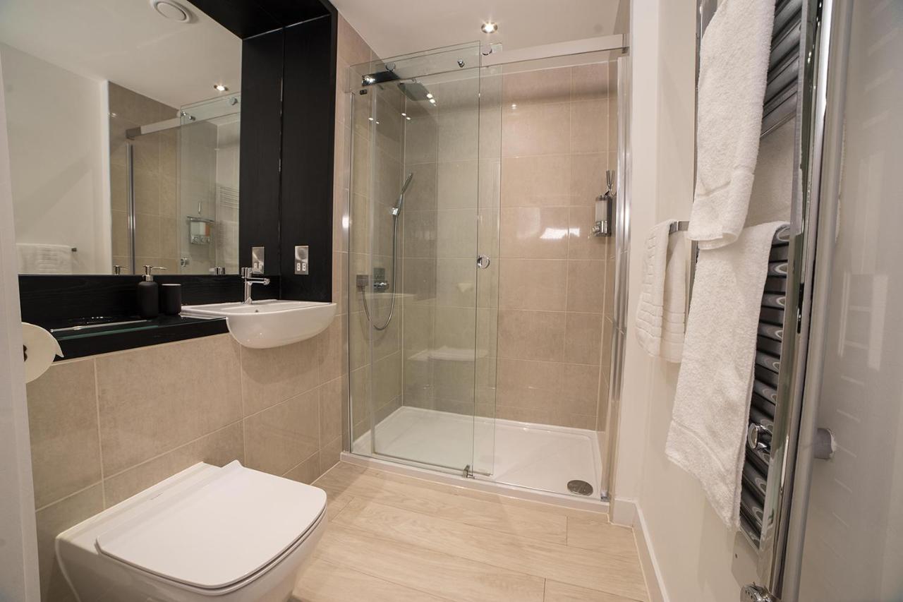 Luxury King Bed Apartment & Free Parking Cambridge  Extérieur photo