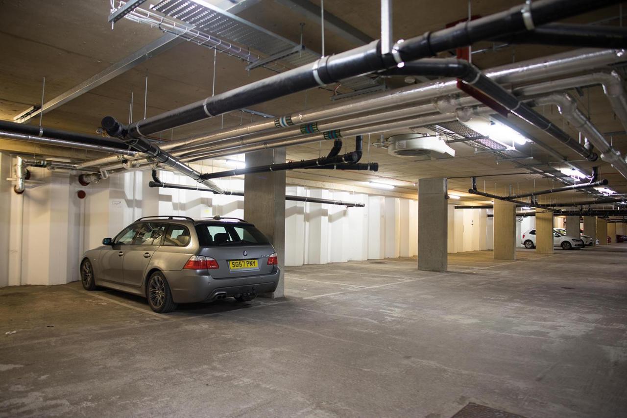 Luxury King Bed Apartment & Free Parking Cambridge  Extérieur photo